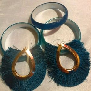 Lot of costume jewelry